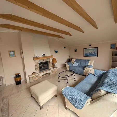 - Balaton 17957 度假居 *