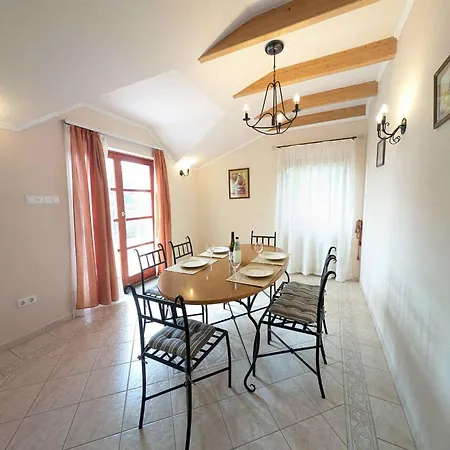 - Balaton 17957 Ferienhaus